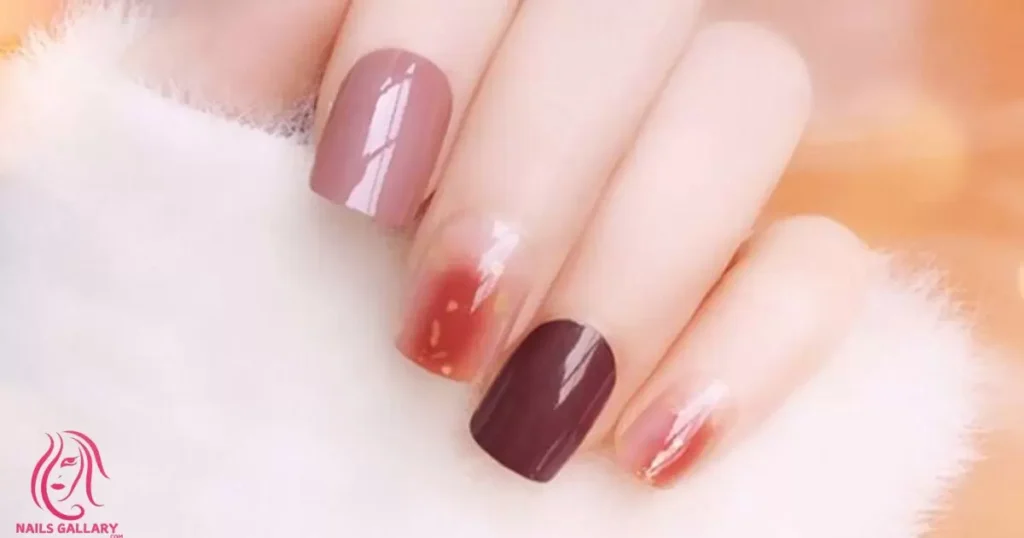 Brown Floral Nail Art