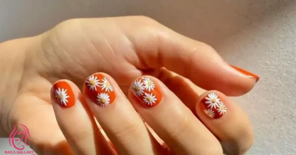 Sunflower on Short Nails