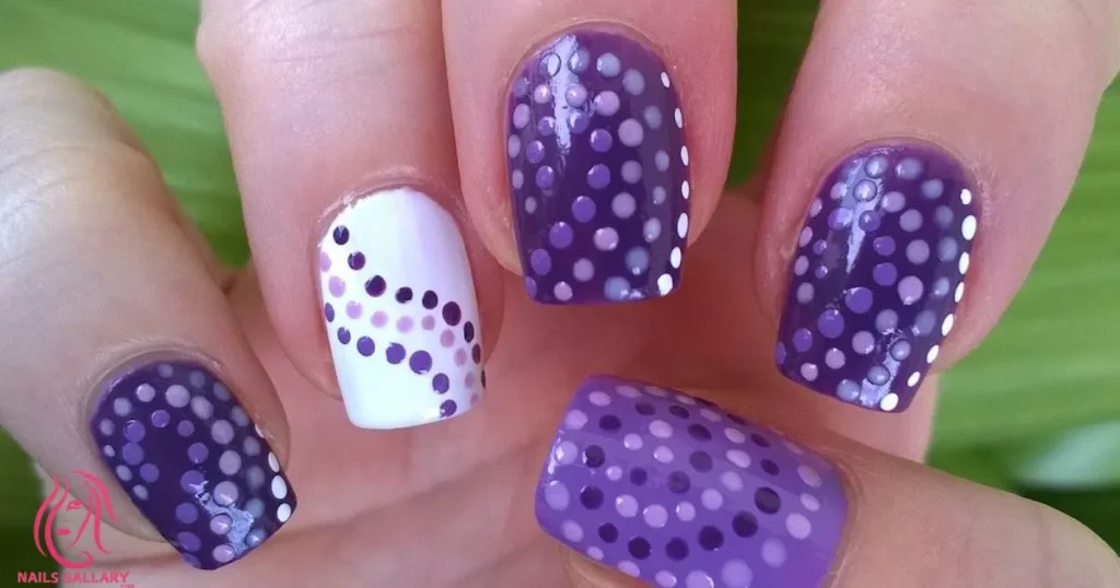 Lavender Dots and Lines